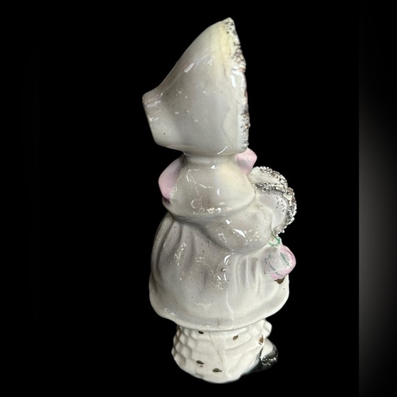 Josef Originals Girl With Hands In Muff Figurine Made In Japan - Picture 6 of 8